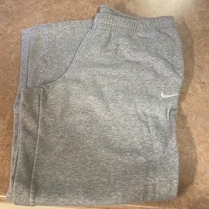 Nike Sweat Pants. Men’s XL